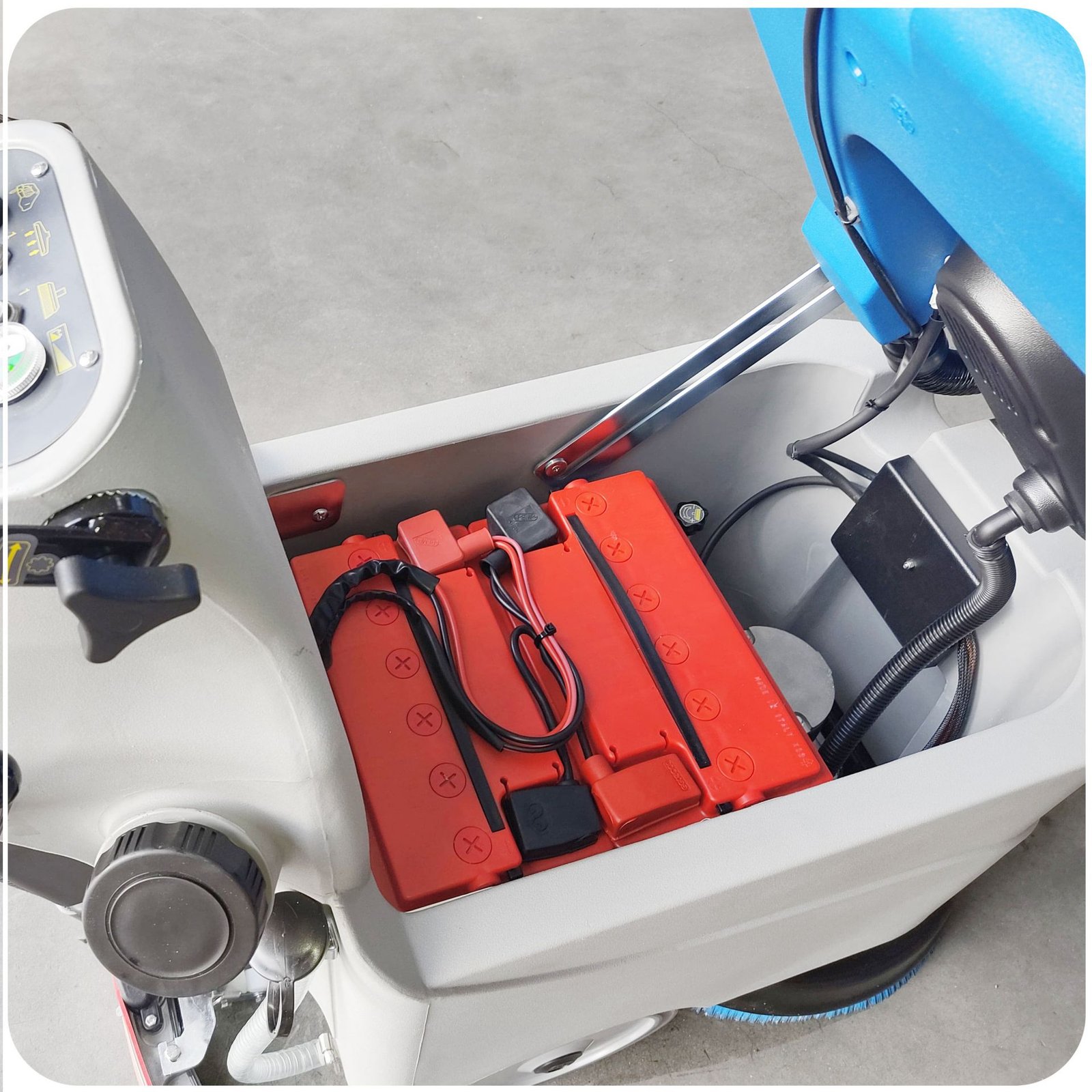 Industrial Walk behind Floor Scrubber Machine ECO 20 Industrial Walk behind Floor Scrubber Machine ECO 20